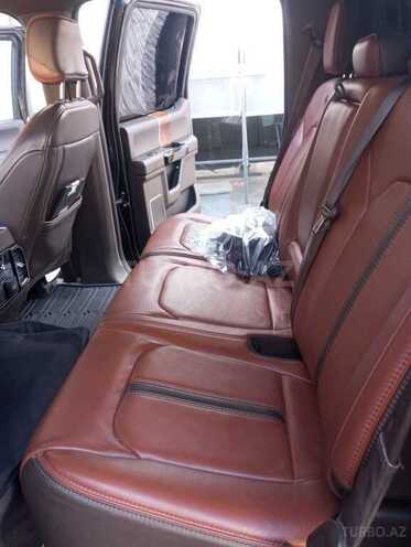 Ford F-150-9