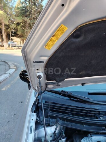 Toyota Prius 2011, 321,869 km - 1.8 l - Bakı