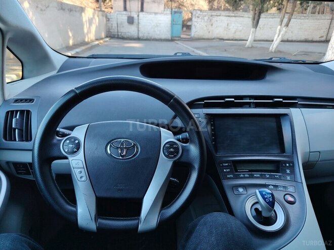 Toyota Prius 2011, 321,869 km - 1.8 l - Bakı