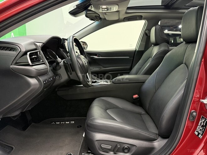 Toyota Camry-7