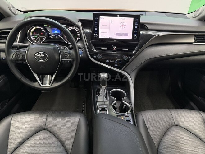 Toyota Camry-9