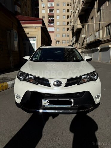 Toyota RAV4-1