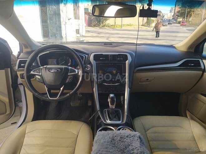 Ford Fusion (North America) 2012, 365,100 km - 2.0 л - Bakı