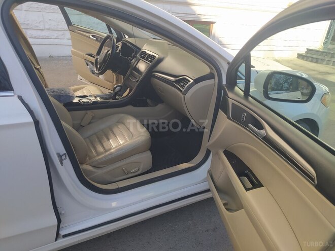 Ford Fusion (North America) 2012, 365,100 km - 2.0 л - Bakı