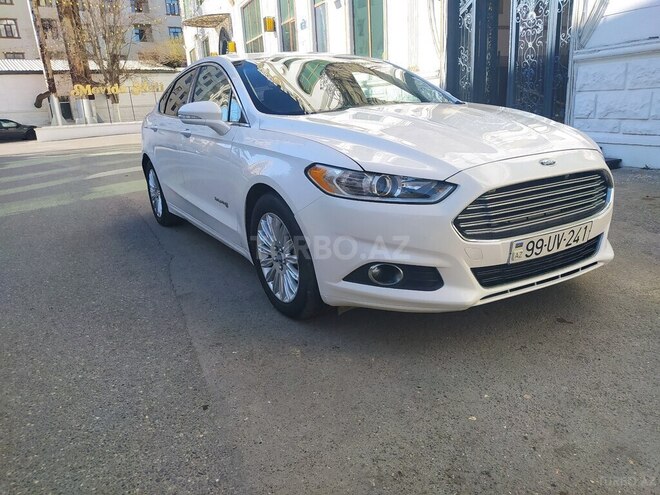 Ford Fusion (North America) 2012, 365,100 km - 2.0 л - Bakı