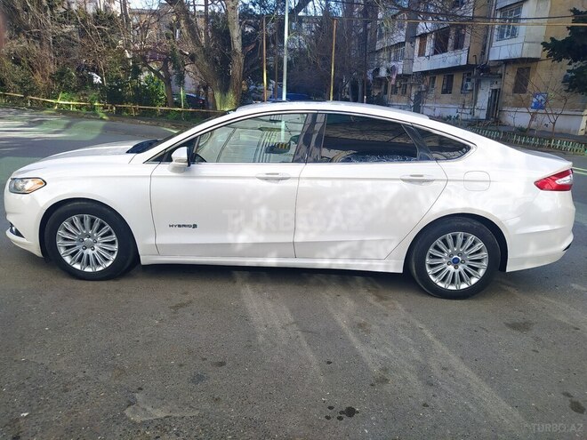 Ford Fusion (North America) 2012, 365,100 km - 2.0 л - Bakı