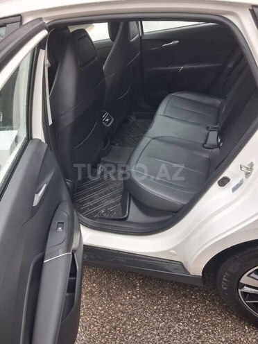 Changan Qiyuan A05 2025, 6,200 km - 1.5 л - Bakı