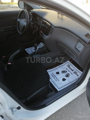 Kia Rio 2011, 378,000 km - 1.4 л - Bakı