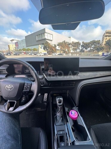 Toyota Camry 2025, 5,400 km - 2.0 l - Bakı