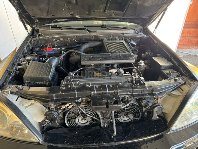 Hyundai Terracan 2001, 285,000 km - 2.5 л - Ucar