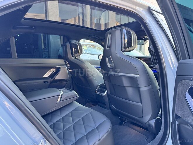 BMW 740-6