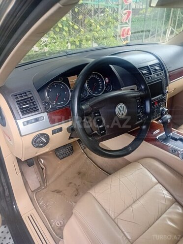 Volkswagen Touareg-6