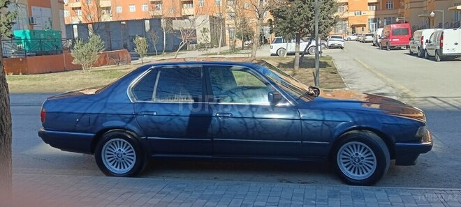 BMW 730 1988, 300,000 km - 3.0 l - Bakı