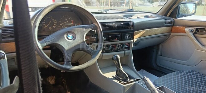 BMW 730 1988, 300,000 km - 3.0 l - Bakı