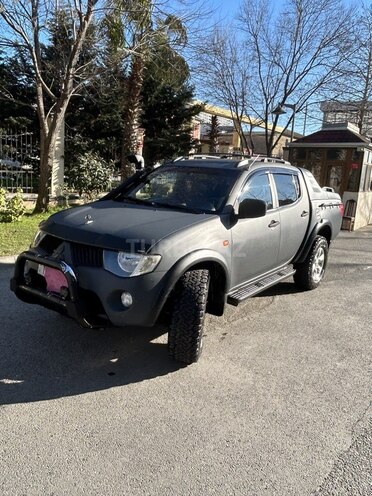 Mitsubishi L200 2008, 360,000 km - 2.5 l - Bakı