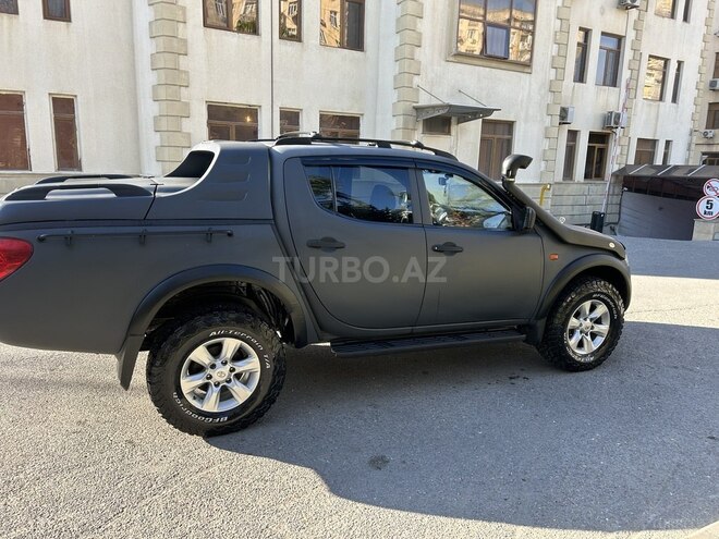 Mitsubishi L200 2008, 360,000 km - 2.5 l - Bakı
