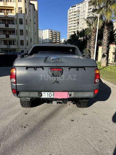 Mitsubishi L200 2008, 360,000 km - 2.5 l - Bakı