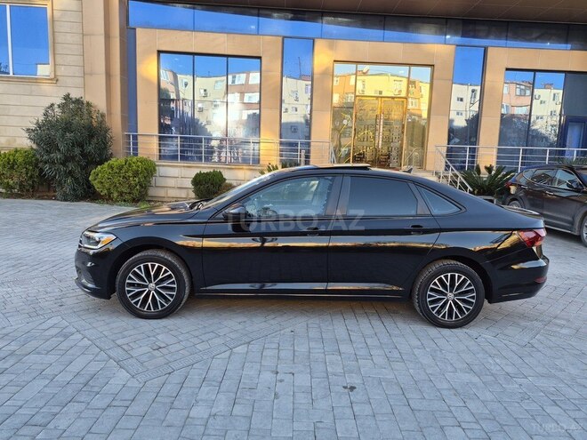 Volkswagen Jetta-2
