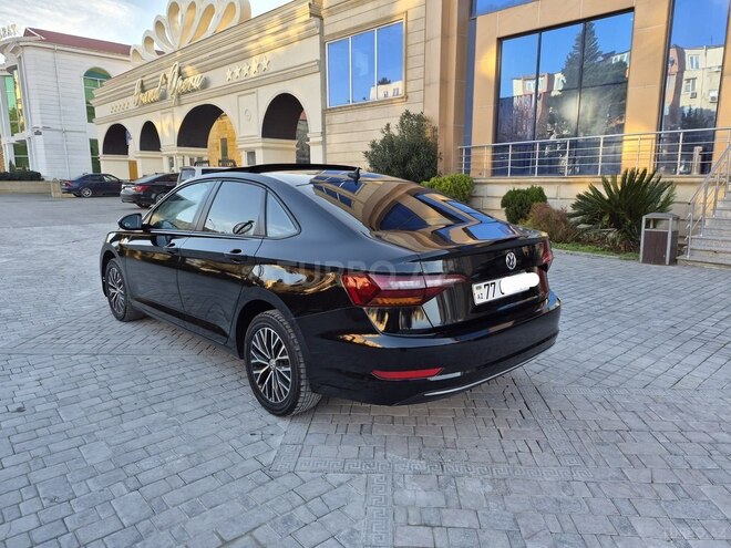 Volkswagen Jetta-19