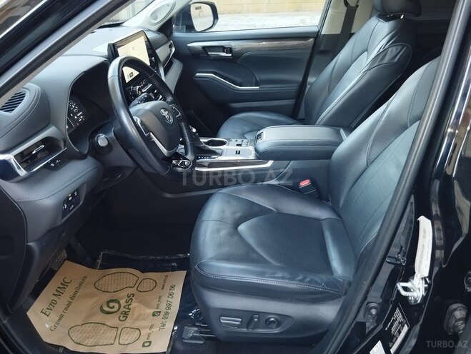 Toyota Highlander 2023, 76,000 km - 2.5 l - Bakı