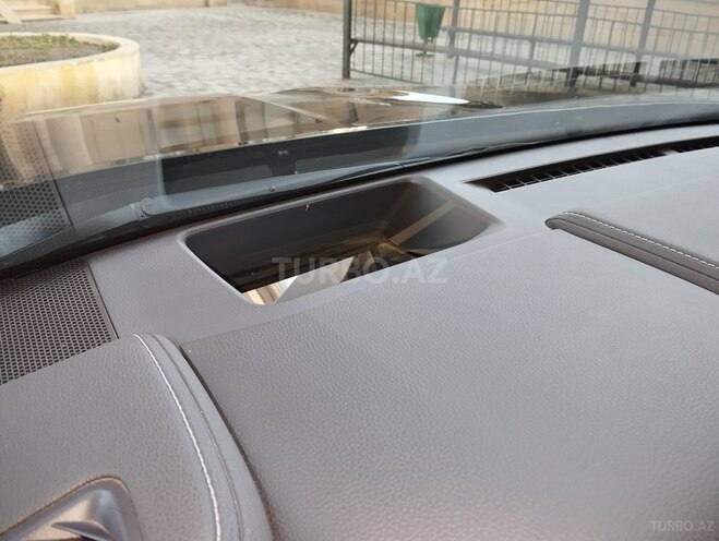 Toyota Highlander 2023, 76,000 km - 2.5 l - Bakı