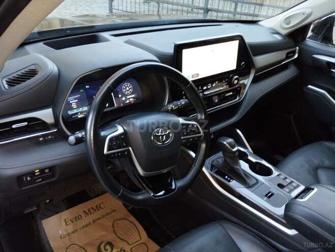 Toyota Highlander 2023, 76,000 km - 2.5 l - Bakı