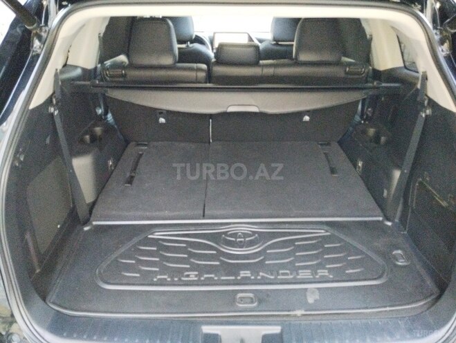 Toyota Highlander 2023, 76,000 km - 2.5 l - Bakı