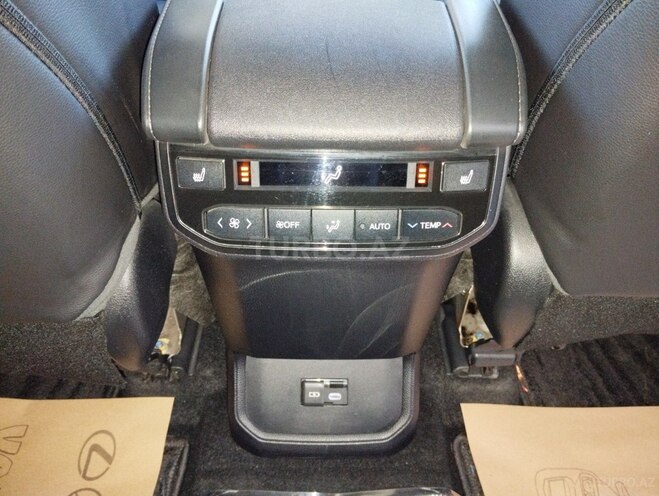 Toyota Highlander 2023, 76,000 km - 2.5 l - Bakı