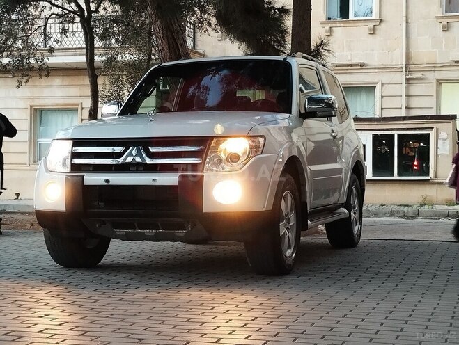 Mitsubishi Pajero 2007, 222,000 km - 3.0 л - Bakı