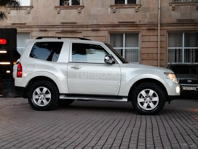 Mitsubishi Pajero 2007, 222,000 km - 3.0 л - Bakı