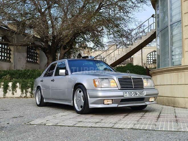 Mercedes 220 E 1995, 400,000 km - 2.2 l - Bakı