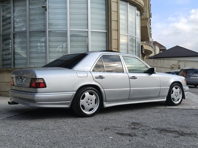 Mercedes 220 E 1995, 400,000 km - 2.2 l - Bakı