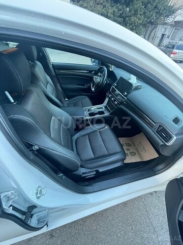 Honda Accord-10
