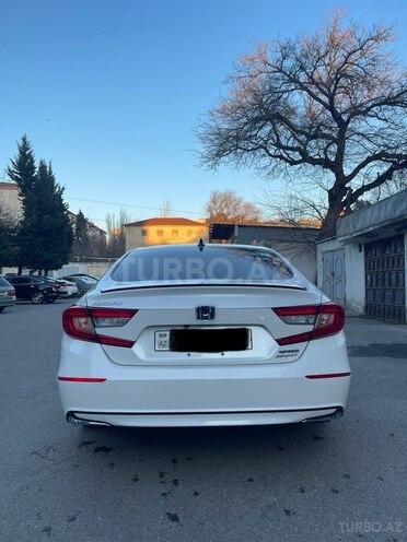 Honda Accord-5