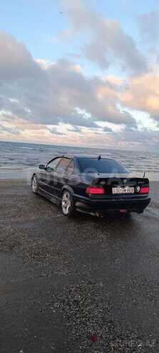 BMW 520 1993, 380,000 km - 2.0 л - Xırdalan