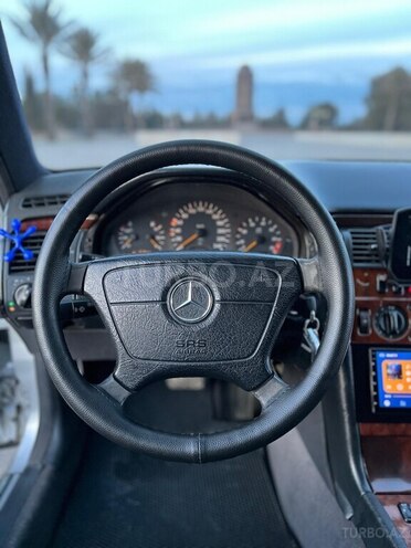 Mercedes E 230 1995, 375,800 km - 2.3 l - Gəncə