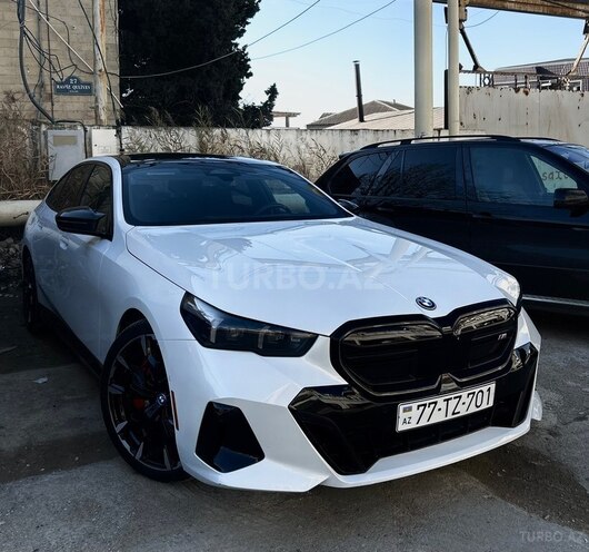 BMW i5 2024, 30,000 km - 0.0 l - Bakı