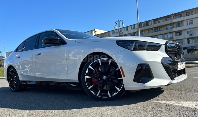 BMW i5 2024, 30,000 km - 0.0 l - Bakı
