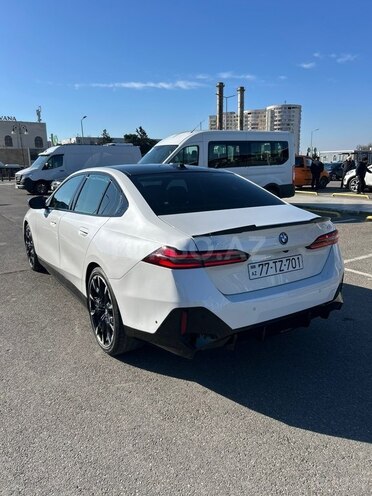 BMW i5 2024, 30,000 km - 0.0 l - Bakı
