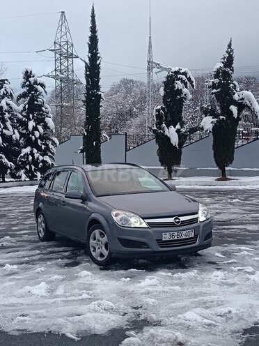 Opel Astra 2007, 300,000 km - 1.3 l - Qəbələ