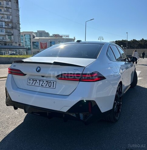 BMW i5 2024, 30,000 km - 0.0 l - Bakı