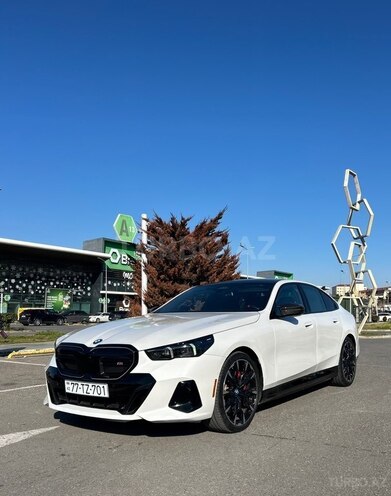 BMW i5 2024, 30,000 km - 0.0 l - Bakı