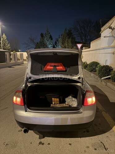 Audi A4 2002, 243,278 km - 2.0 l - Bakı