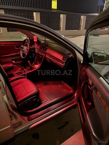 Audi A4 2002, 243,278 km - 2.0 l - Bakı