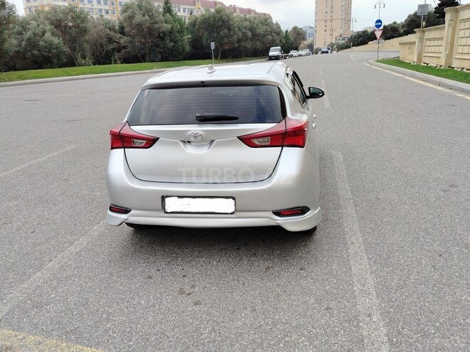 Toyota Corolla 2016, 157,500 km - 1.8 l - Bakı