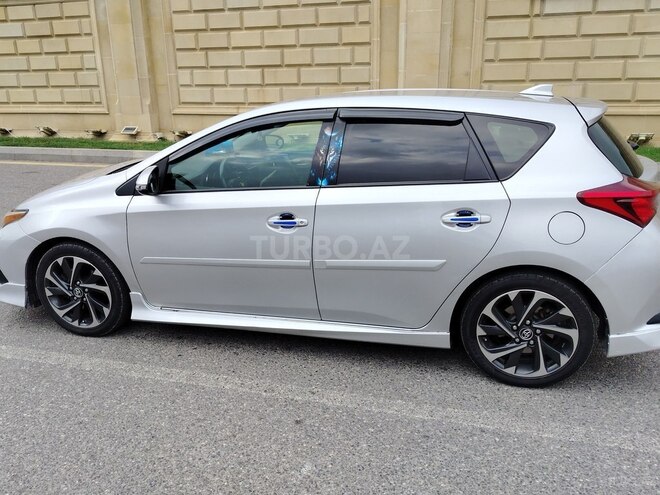 Toyota Corolla 2016, 157,500 km - 1.8 l - Bakı