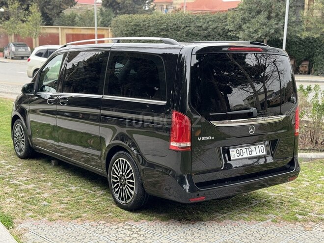 Mercedes V 250-6