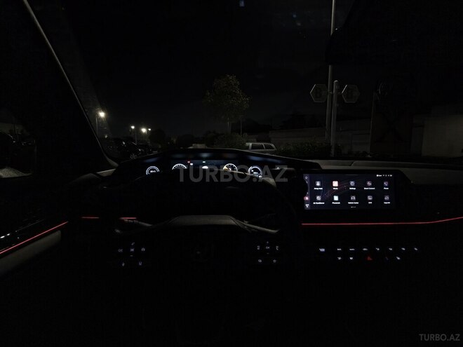 Changan  2024, 24,000 km - 1.5 l - Bakı