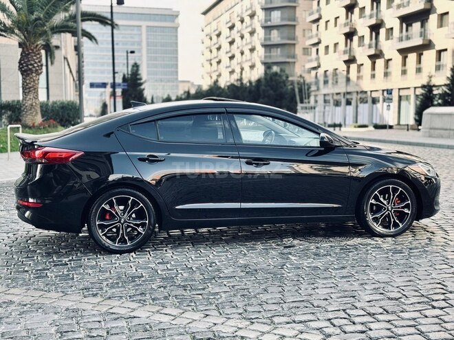 Hyundai Elantra 2018, 160,000 km - 2.0 l - Bakı