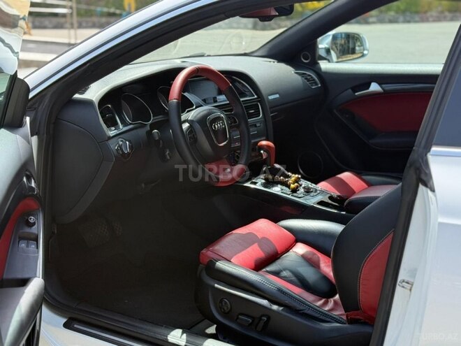 Audi S5 2010, 160,000 km - 4.2 l - Bakı